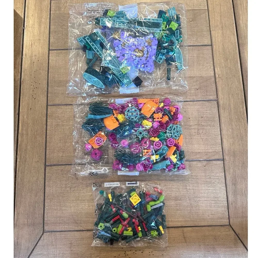 Lego Botanical Collection Flower Bouquet Set 10280 ages 18+